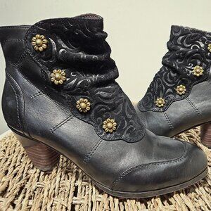 L'ARTISTE BY SPRING STEP "Belgarde" Bootie, Black, Women's size 8M